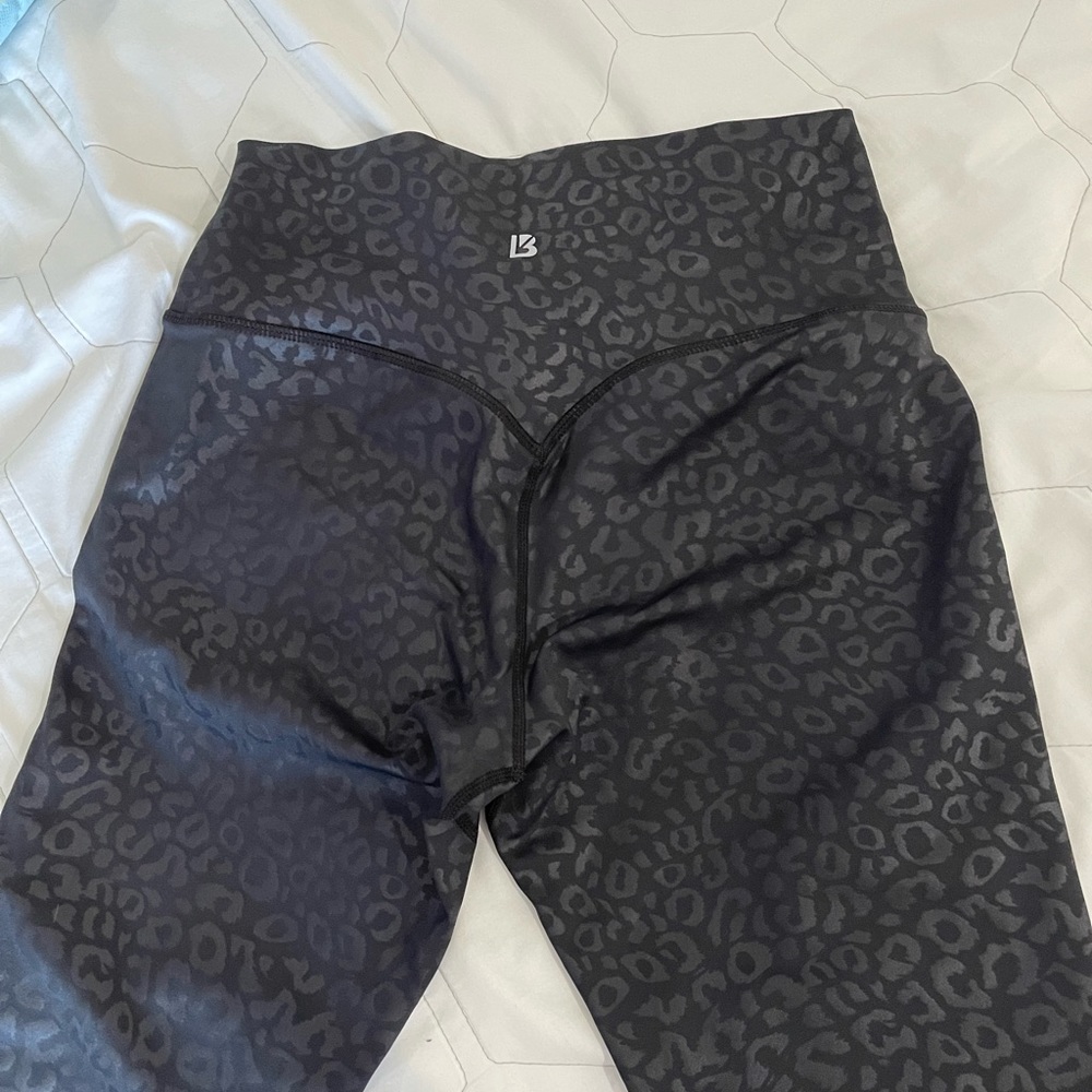 Buff bunny black leopard print leggings